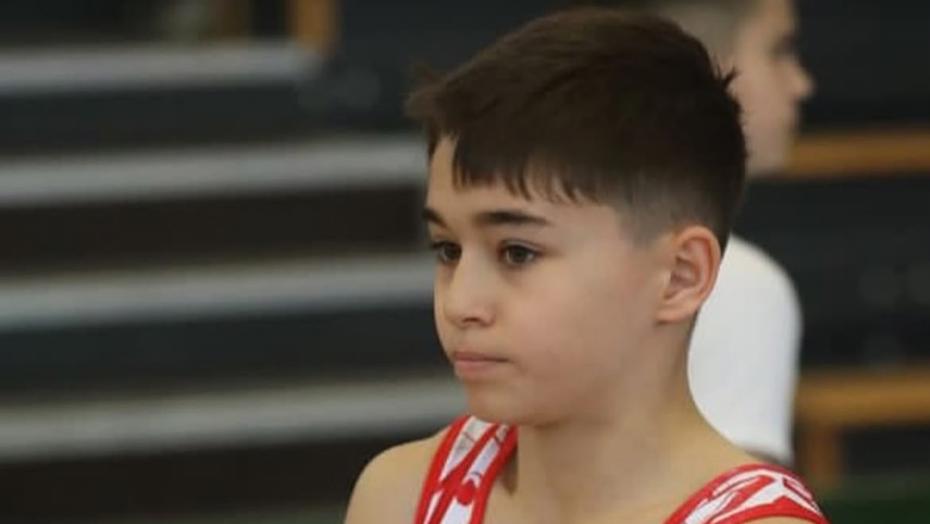 Antrenmanda boynunun üzerine düşmüştü. Milli sporcu entübe edildi