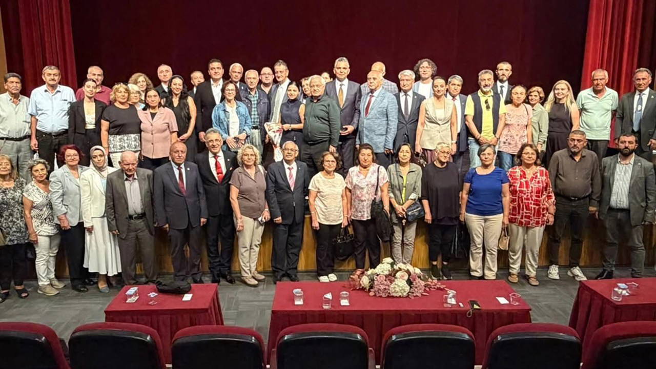 ADD Başkanı Bozkurt'tan Sivas'ta açık mesaj: ‘Emperyalist yeni mandacılara geçit yok’