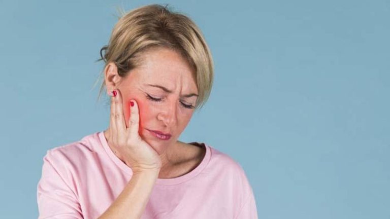 Diş eti hastalığı erken doğuma ve düşüklere neden olabilir.