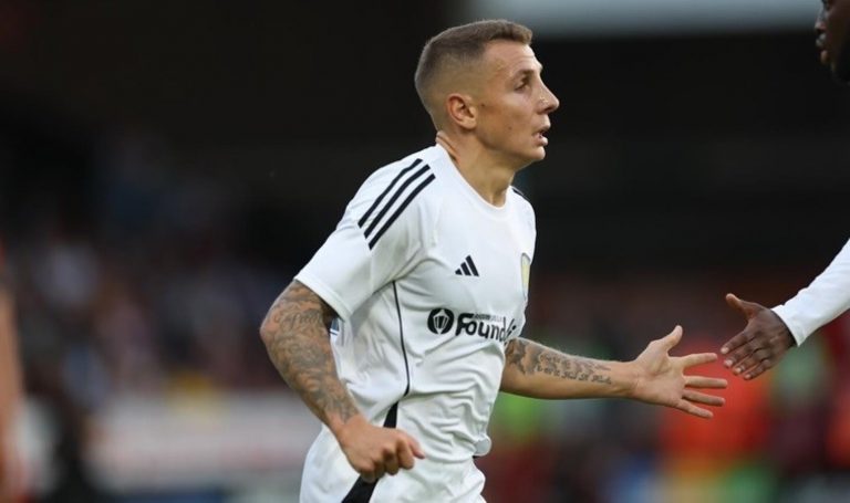 Galatasaray'da sol bek operasyonu: Giallorossi'den sürpriz hamle!