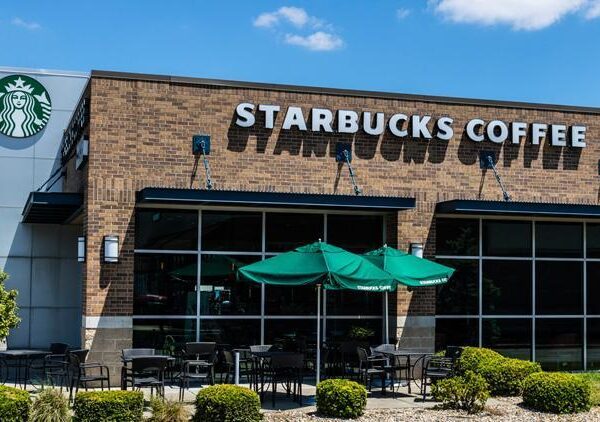 Starbucks personel azaltmaya devam ediyor – Bigpara Haberleri