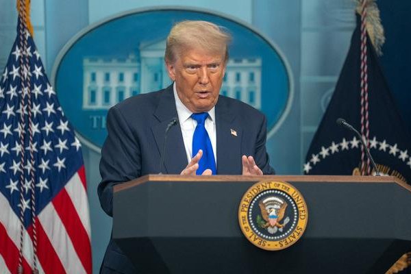 Trump: Kanada ile ticari röportajları bitirdik