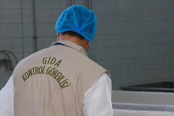 Ünlü Börekci kıyma eti besledi! Bakanlık listesinde halk sağlığını görmezden gelen şirketler: domuz eti, atlar ve eşekler, sakat et …