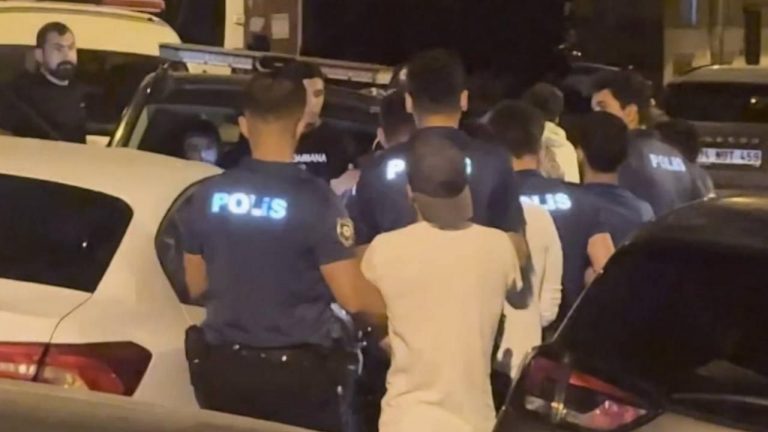 İstanbul’da Düzensiz Göçmen Operasyonu – Son dakika haberleri