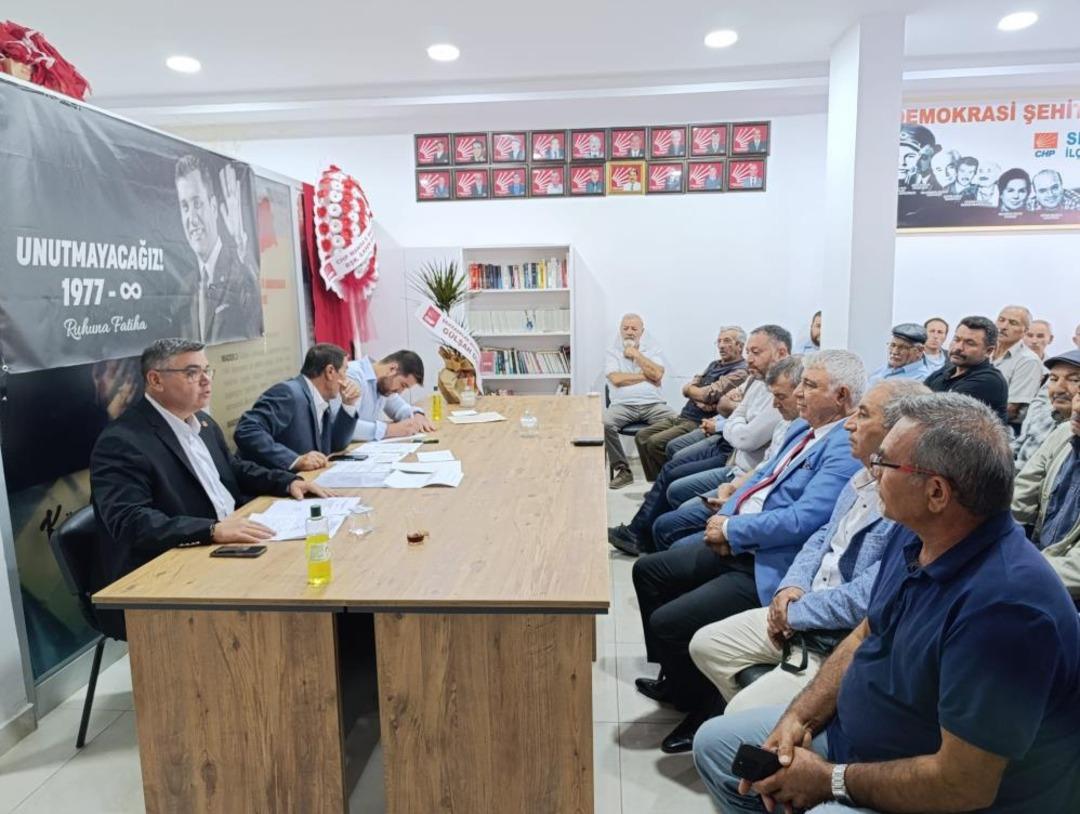 Seçim Günü Seçim 2'yi kazanan adaydı.