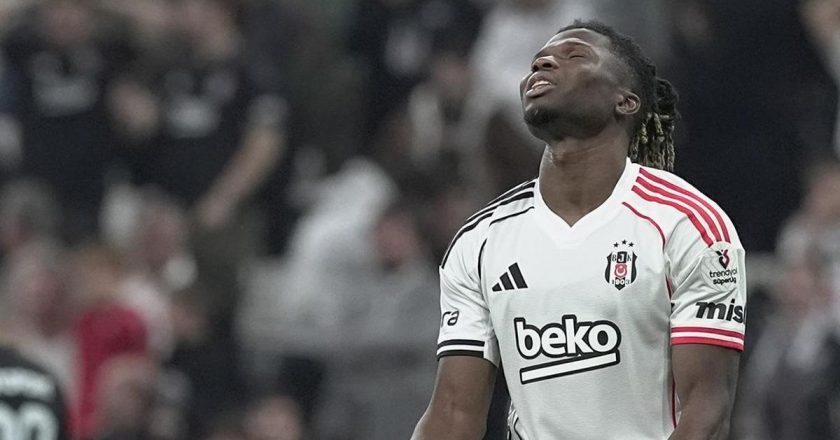 Son dakika spor haberleri | Beşiktaş’ta El Bilal Toure sakatlandı