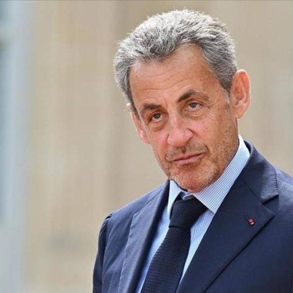 Nicolas Sarkozy için tahliye kararı