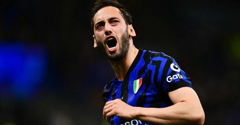 Ekim ayında İtalya Serie A’daki performansıyla dikkat çeken Hakan Çalhanoğlu’na özel ödül! –