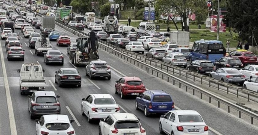 İstanbulluların dikkatine! Trafikte büyük değişiklik: Hız limitleri güncellendi