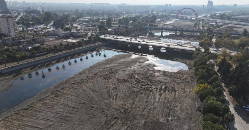 Adana’nın İkonu Kuraklıkla Mücadele Ediyor