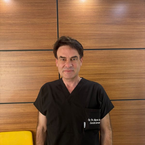 Op. Dr. Murat Acar ile BBL (Brezilya Popo Estetiği): Doğal ve Estetik Kalça Şekillendirme Sanatı